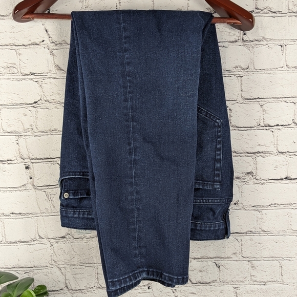 Dark blue skinny jeans, 38x29, Amazon essentials - Picture 2 of 12